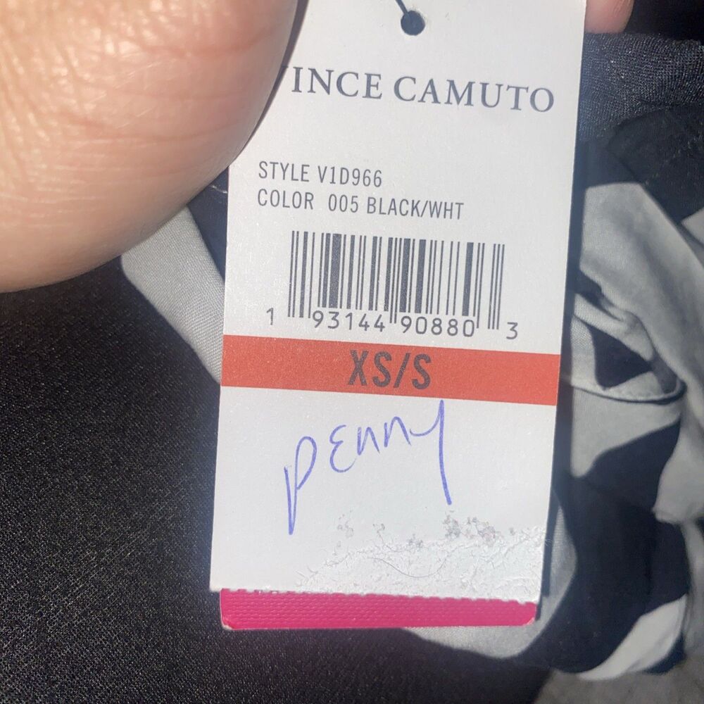 Vince Camuto Women's Printed Front-Tie Robe Swim Cover-Up Size XS/S $150 NWT - Picture 7 of 8